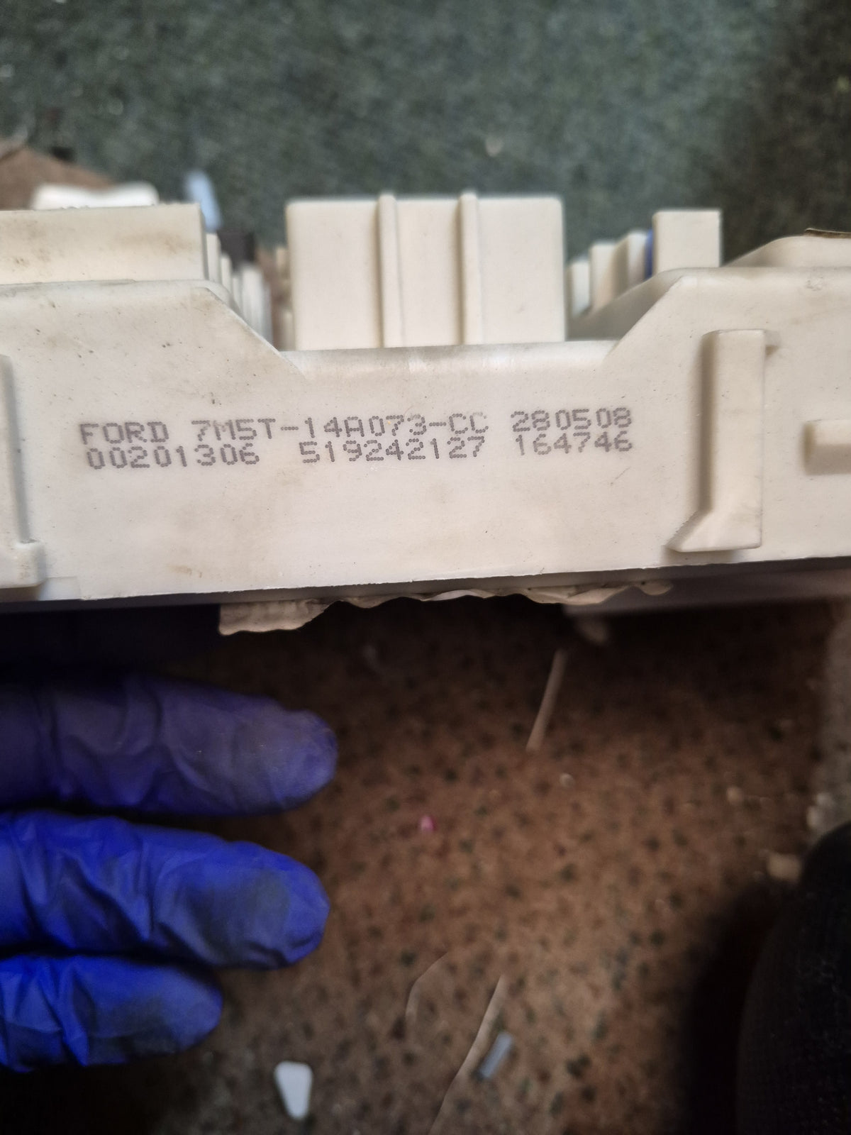 Ford BCM BSI Module 7M5T-14A073-CC 280508