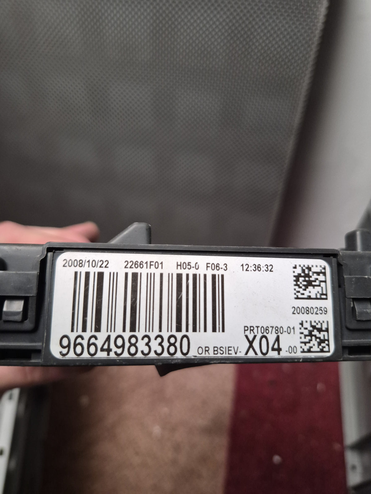 Peugeot Citroen BSI Module 9664983380 OR BSIEV X04-00