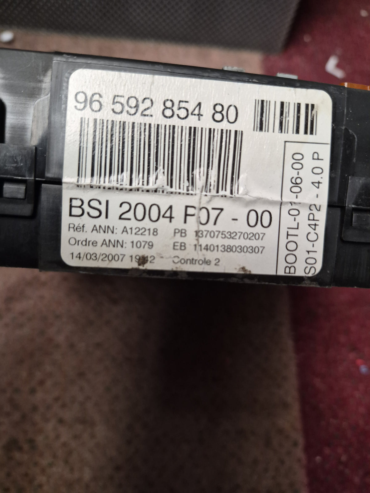 Peugeot Citroen BSI Module 96 592 854 80 BSI 2004 P07-00