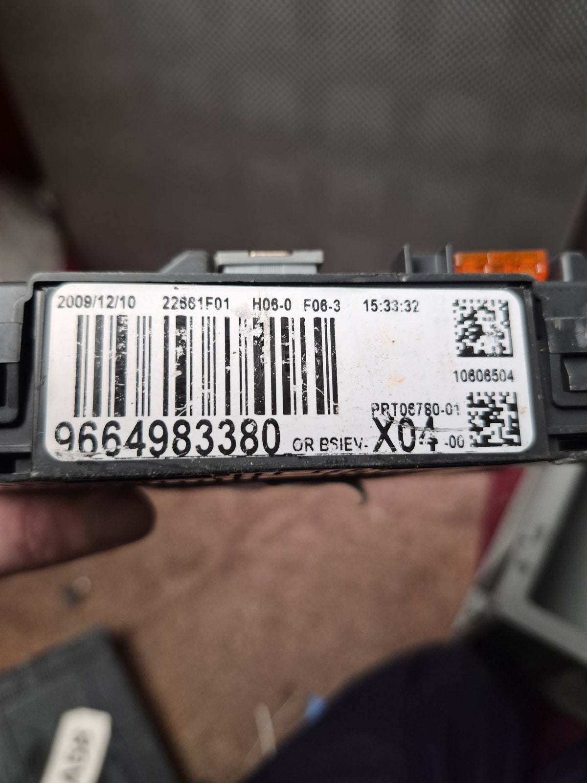 Peugeot Citroen BSI Module 9664983380 OR BSIEV X04-00