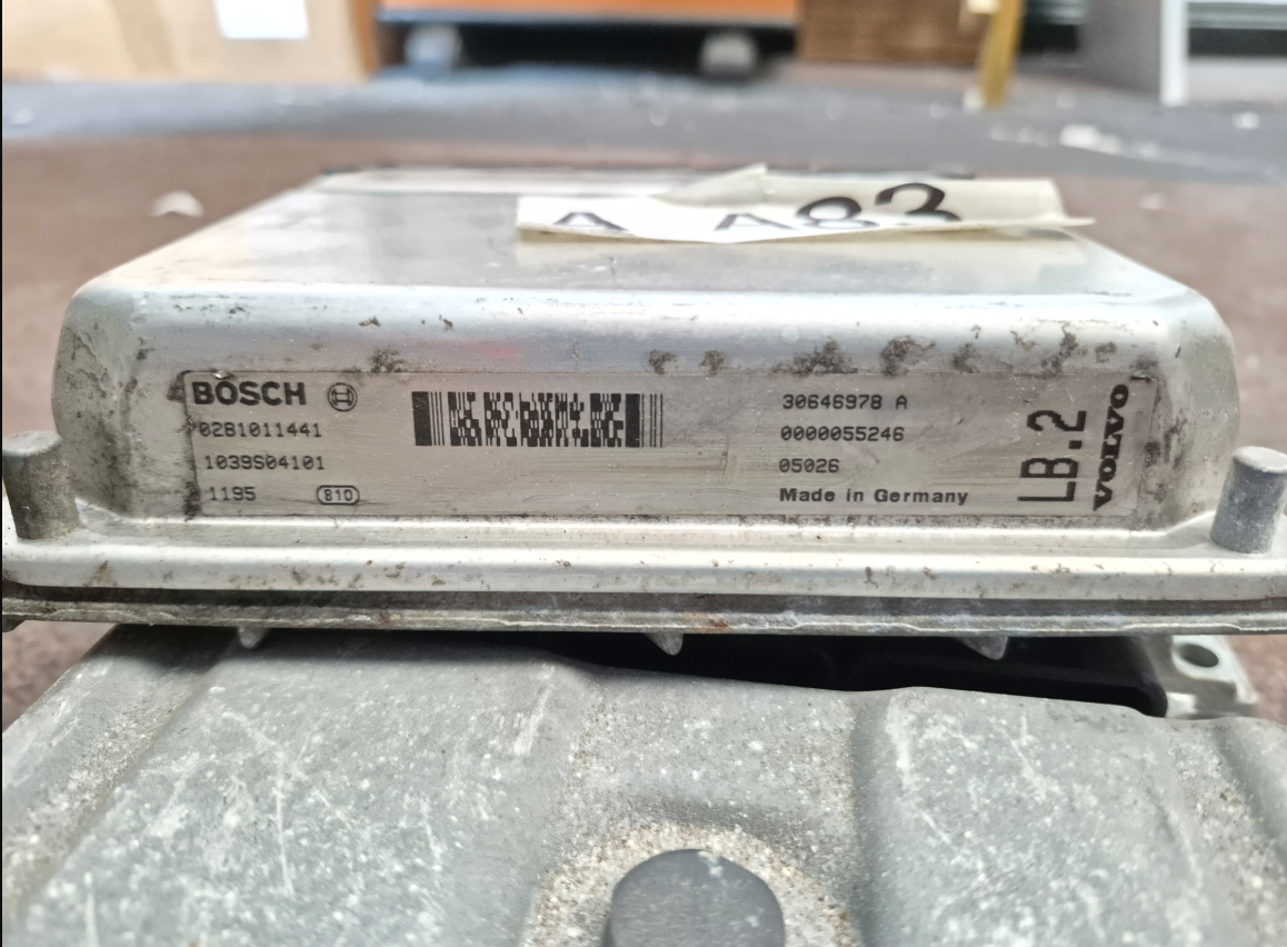 Volvo XC90 2005-2009 0281011441 30646978A LB.2 ecu