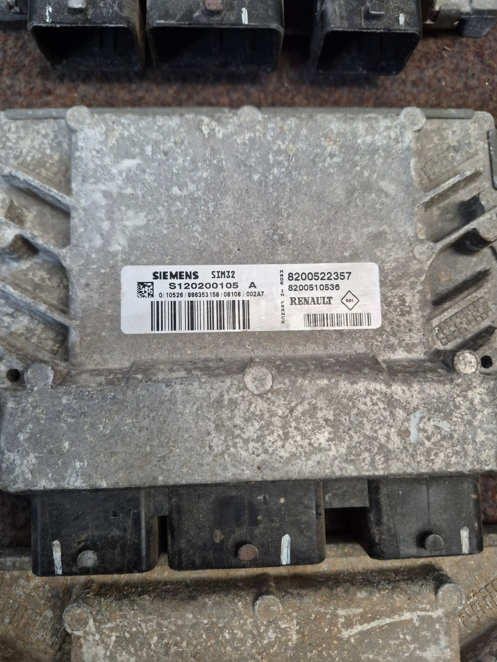 RENAULT CLIO 1.2 3DR 2007 MK3 ENGINE CONTROL ECU 8200522357