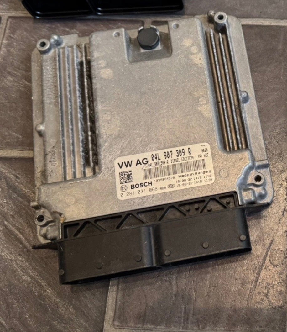 ECU cloning and tuning add-on for VW Golf Mk7 Bosch ECU 04L907309R